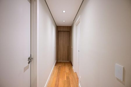 Apartamento à venda com 186m², 3 quartos e 3 vagasCorredor