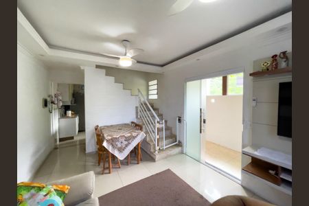 Casa de condomínio à venda com 65m², 2 quartos e 2 vagas Casa de condomínio à venda com 65m², 2 quartos e 2 vagasFoto 02