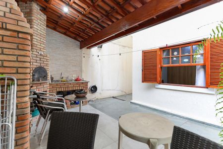 Casa para alugar com 250m², 4 quartos e 3 vagasÁrea de lazer