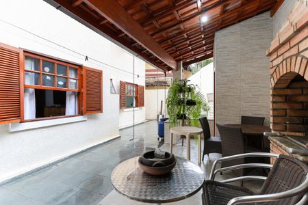 Casa para alugar com 250m², 4 quartos e 3 vagasÁrea de lazer