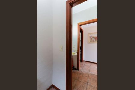 Casa para alugar com 250m², 4 quartos e 3 vagasLavabo