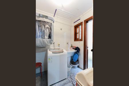 Casa para alugar com 250m², 4 quartos e 3 vagasÁrea de serviço