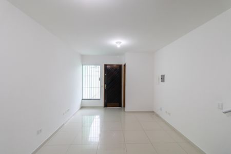 Sala de casa para alugar com 2 quartos, 100m² em Vila Brasil, São Paulo