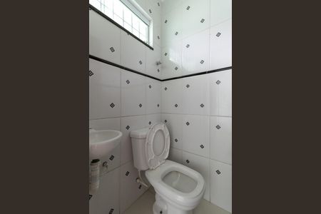 Casa para alugar com 100m², 2 quartos e 2 vagas Casa para alugar com 100m², 2 quartos e 2 vagasLavabo