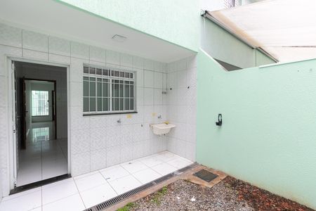 Casa para alugar com 100m², 2 quartos e 2 vagas Casa para alugar com 100m², 2 quartos e 2 vagasÁrea de Serviço