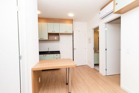 Sala de apartamento para alugar com 2 quartos, 45m² em Pompeia, São Paulo