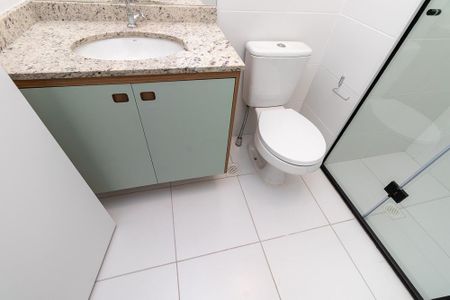 Apartamento para alugar com 45m², 2 quartos e sem vaga Apartamento para alugar com 45m², 2 quartos e sem vagaBanheiro Canadense