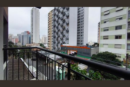 Studio para alugar com 26m², 1 quarto e sem vaga Studio para alugar com 26m², 1 quarto e sem vagaVaranda