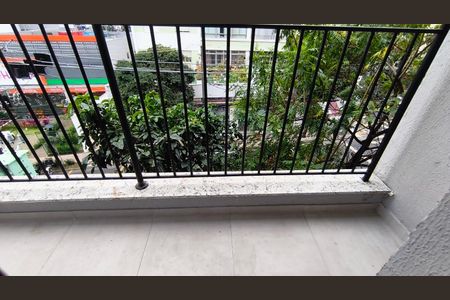 Studio para alugar com 26m², 1 quarto e sem vaga Studio para alugar com 26m², 1 quarto e sem vagaVaranda