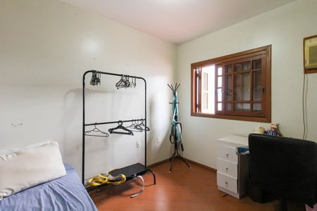 Casa à venda com 200m², 3 quartos e 3 vagas Casa à venda com 200m², 3 quartos e 3 vagasQuarto 1