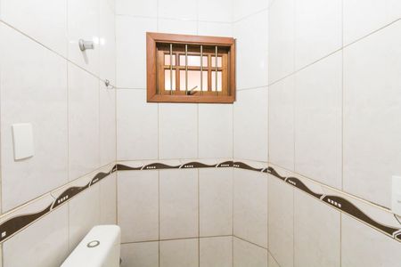 Casa à venda com 200m², 3 quartos e 3 vagas Casa à venda com 200m², 3 quartos e 3 vagasLavabo