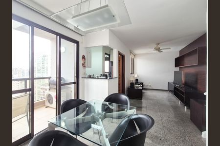 Apartamento para alugar com 135m², 2 quartos e 2 vagasSala