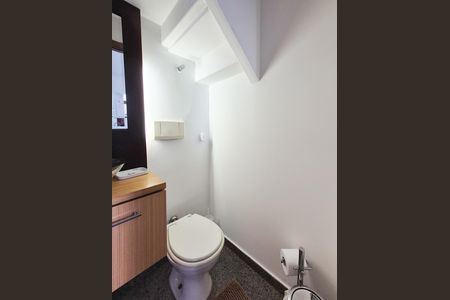 Apartamento para alugar com 135m², 2 quartos e 2 vagasLavabo