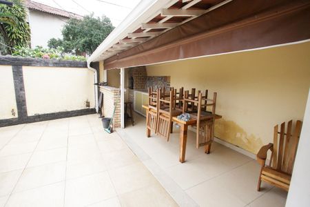 Casa para alugar com 120m², 3 quartos e 1 vagaChurrasqueira
