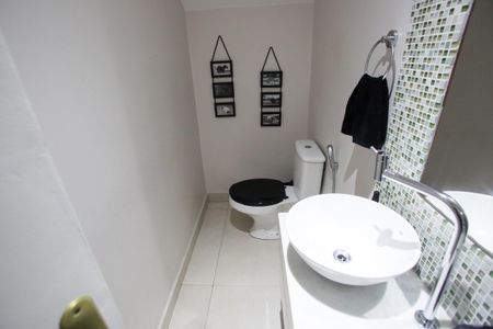 Lavabo de casa para alugar com 3 quartos, 120m² em Freguesia (jacarepaguá), Rio de Janeiro