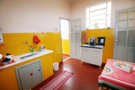 Casa para alugar com 95m², 2 quartos e 1 vagaCozinha