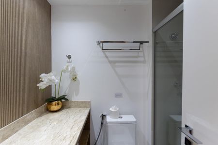 Banheiro de kitnet/studio à venda com 1 quarto, 30m² em Moema, São Paulo
