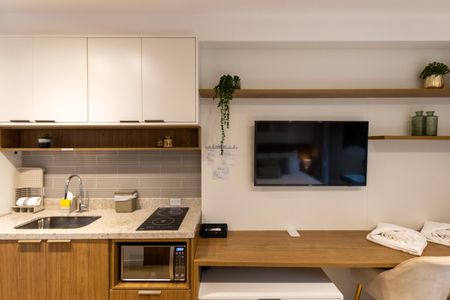 Cozinha de kitnet/studio à venda com 1 quarto, 30m² em Moema, São Paulo