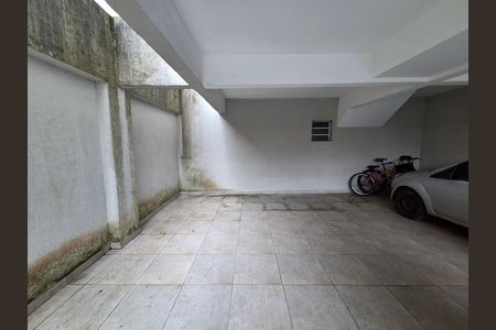 Casa de condomínio para alugar com 47m², 1 quarto e 1 vaga Casa de condomínio para alugar com 47m², 1 quarto e 1 vagaGaragem