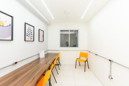 Apartamento à venda com 28m², 1 quarto e sem vagaÁrea comum
