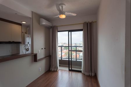 Sala de apartamento para alugar com 1 quarto, 33m² em Parque Industrial, Campinas