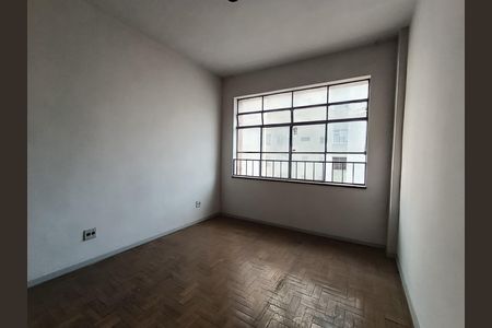 Apartamento à venda com 80m², 2 quartos e sem vaga Apartamento à venda com 80m², 2 quartos e sem vagaSala