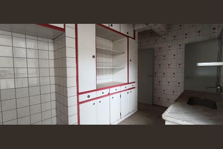 Cozinha de apartamento à venda com 2 quartos, 80m² em Barro Preto, Belo Horizonte