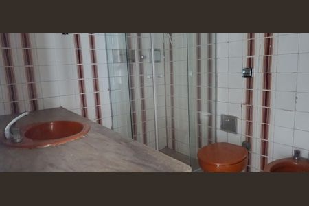 Apartamento à venda com 80m², 2 quartos e sem vaga Apartamento à venda com 80m², 2 quartos e sem vagaBanheiro