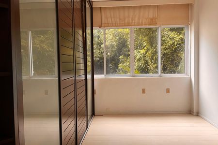Apartamento à venda com 160m², 4 quartos e 2 vagas
