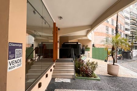 Apartamento à venda com 160m², 4 quartos e 2 vagas