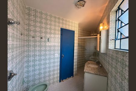 Apartamento à venda com 105m², 3 quartos e 1 vaga Apartamento à venda com 105m², 3 quartos e 1 vagaBanheiro