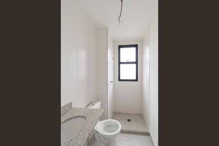 Apartamento à venda com 66m², 3 quartos e 2 vagas Apartamento à venda com 66m², 3 quartos e 2 vagasBanheiro da suíte