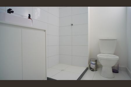 Apartamento à venda com 40m², 2 quartos e sem vaga Apartamento à venda com 40m², 2 quartos e sem vagaBanheiro