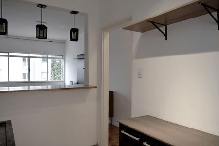 Apartamento para alugar com 77m², 2 quartos e sem vagaCozinha