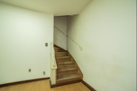 Sala de casa à venda com 2 quartos, 106m² em Planalto Paulista, São Paulo