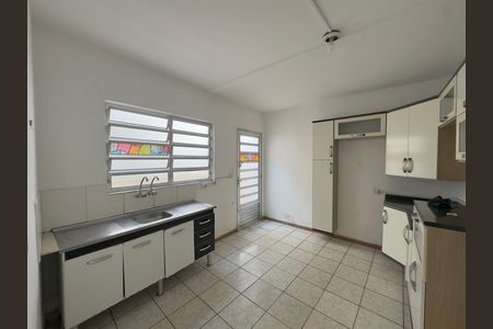 Casa à venda com 100m², 3 quartos e 3 vagasCozinha