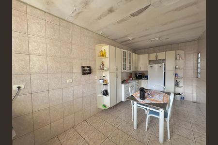 Casa à venda com 100m², 3 quartos e 3 vagasCozinha 2