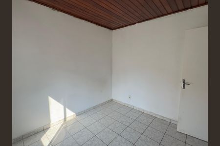 Casa à venda com 100m², 3 quartos e 3 vagasQuarto 2