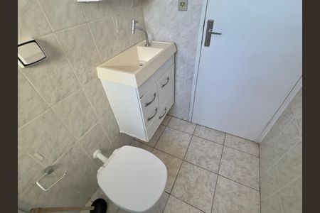 Casa à venda com 100m², 3 quartos e 3 vagasBanheiro 1