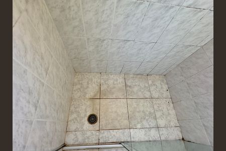 Casa à venda com 100m², 3 quartos e 3 vagasBanheiro 1