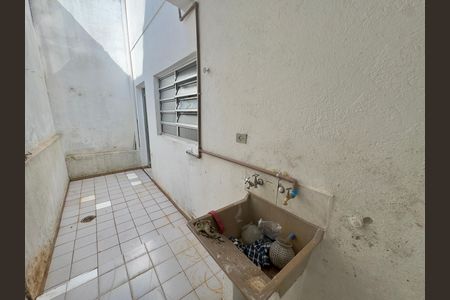 Casa à venda com 100m², 3 quartos e 3 vagasÁrea de Serviço