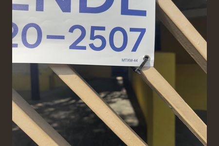 Casa à venda com 100m², 3 quartos e 3 vagasCódigo da placa MTXM-44