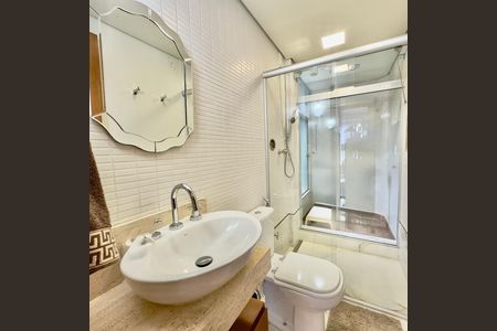 Apartamento à venda com 100m², 2 quartos e 1 vaga