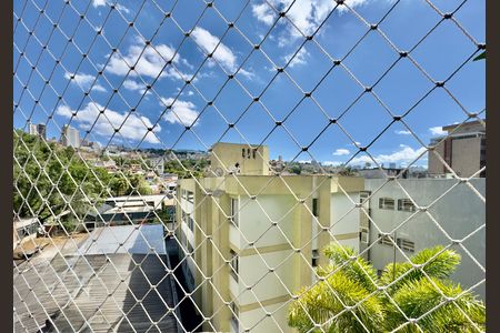 Apartamento à venda com 100m², 2 quartos e 1 vaga
