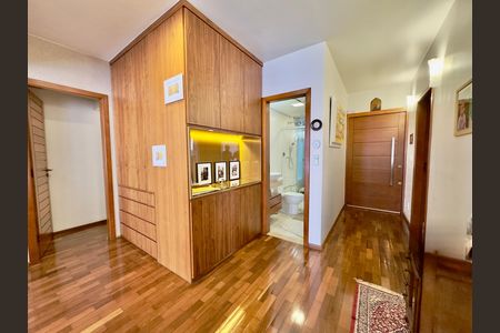 Apartamento à venda com 100m², 2 quartos e 1 vaga