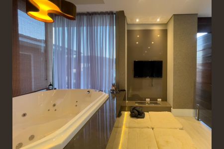 Casa de condomínio à venda com 390m², 4 quartos e 2 vagas Casa de condomínio à venda com 390m², 4 quartos e 2 vagasFoto 37