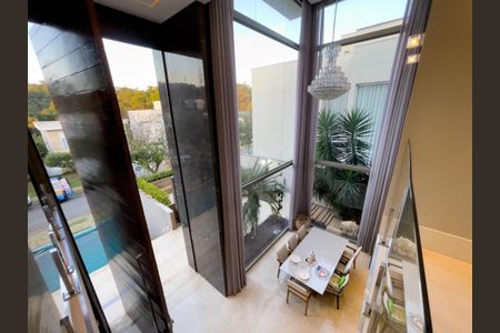 Casa de condomínio à venda com 390m², 4 quartos e 2 vagas Casa de condomínio à venda com 390m², 4 quartos e 2 vagasFoto 32
