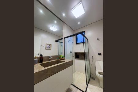 Casa de condomínio à venda com 390m², 4 quartos e 2 vagas Casa de condomínio à venda com 390m², 4 quartos e 2 vagasFoto 29