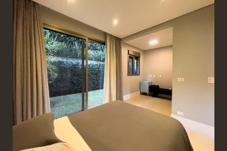 Casa de condomínio à venda com 390m², 4 quartos e 2 vagas Casa de condomínio à venda com 390m², 4 quartos e 2 vagasFoto 27
