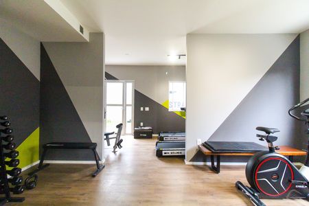 Studio para alugar com 20m², 1 quarto e sem vaga Studio para alugar com 20m², 1 quarto e sem vagaÁrea comum - Academia